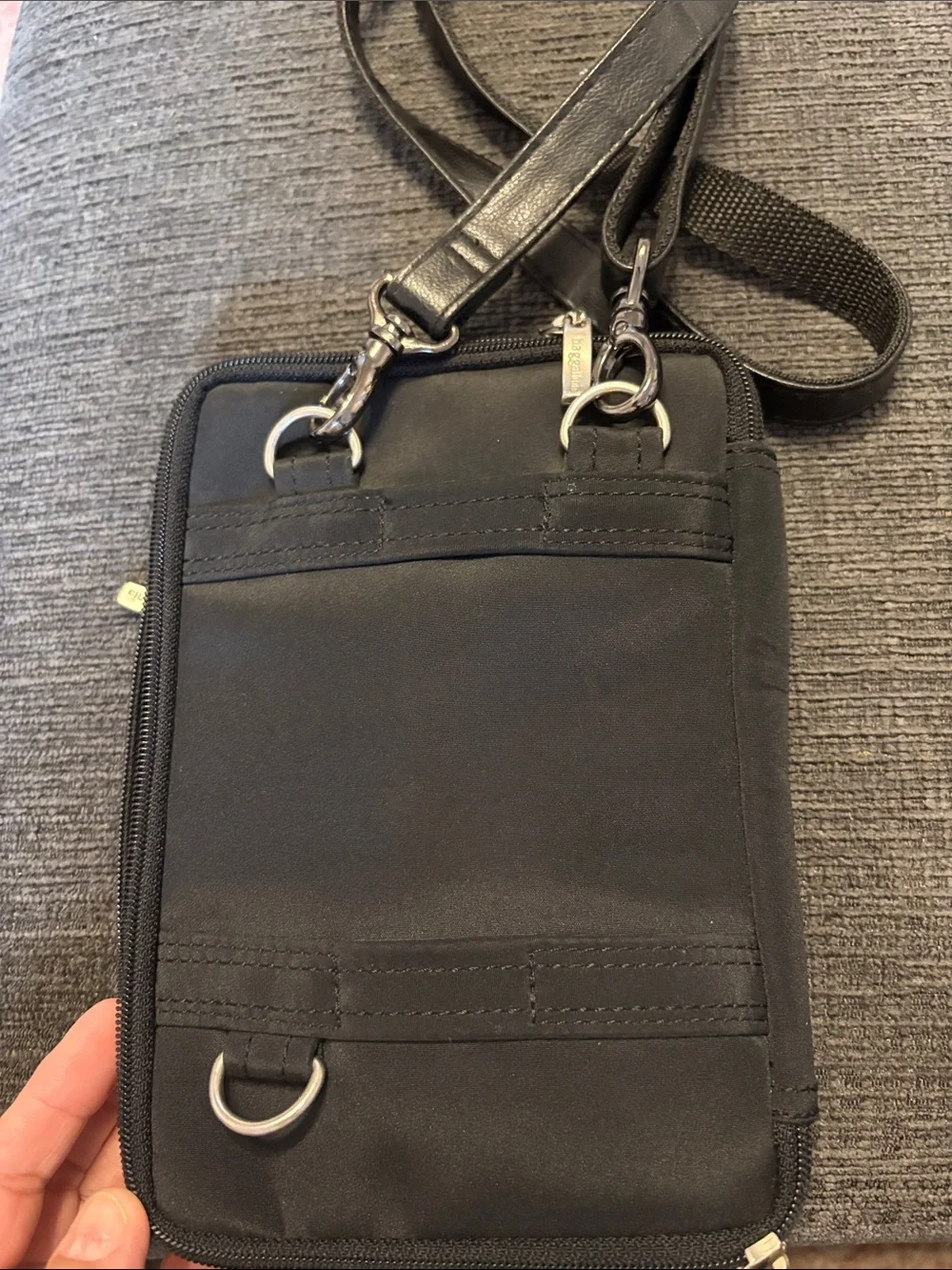 Baggallini Black Crossbody Messenger Bag with Gold Hardware